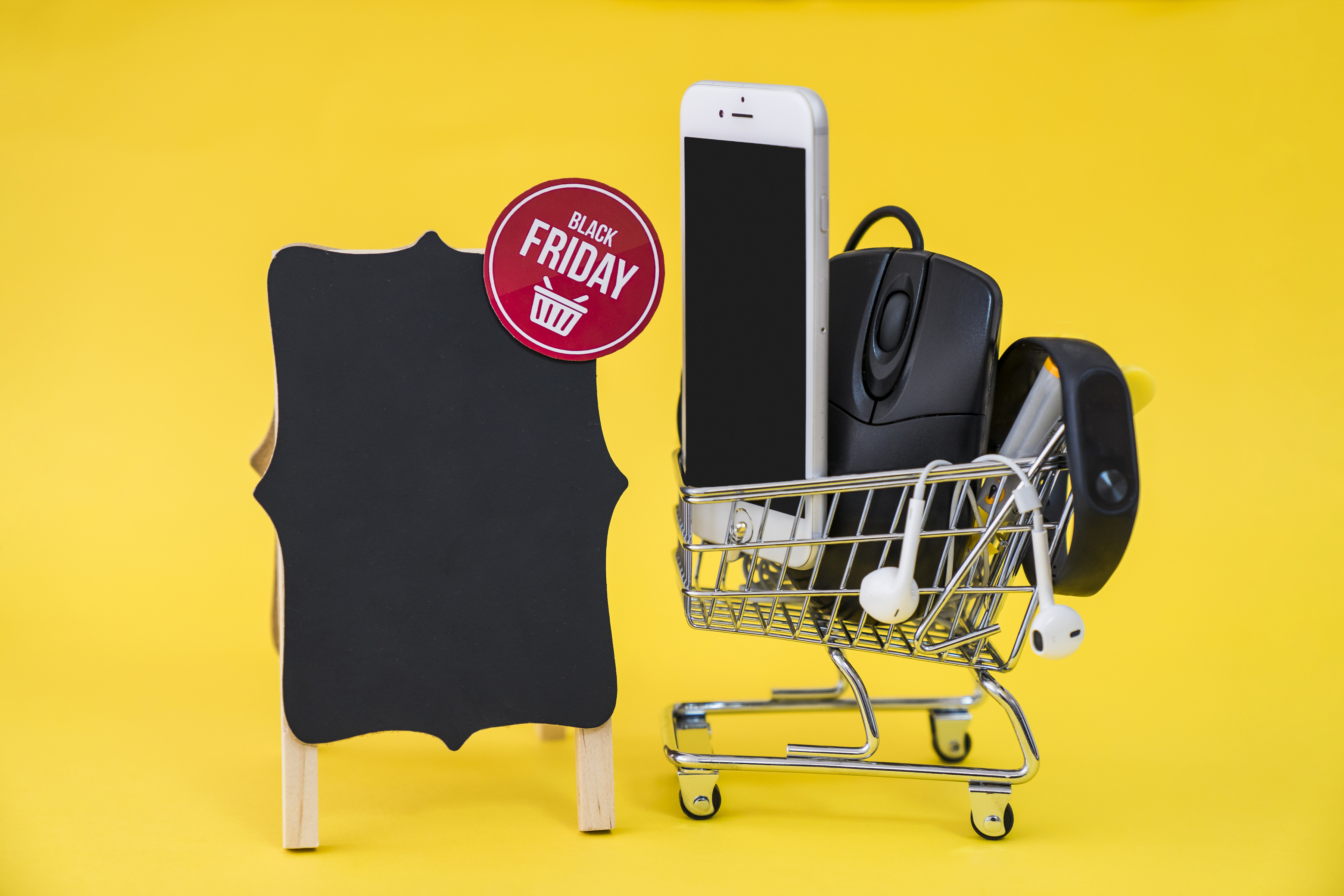 Where to Sell Your Old Phone: Online or Offline?